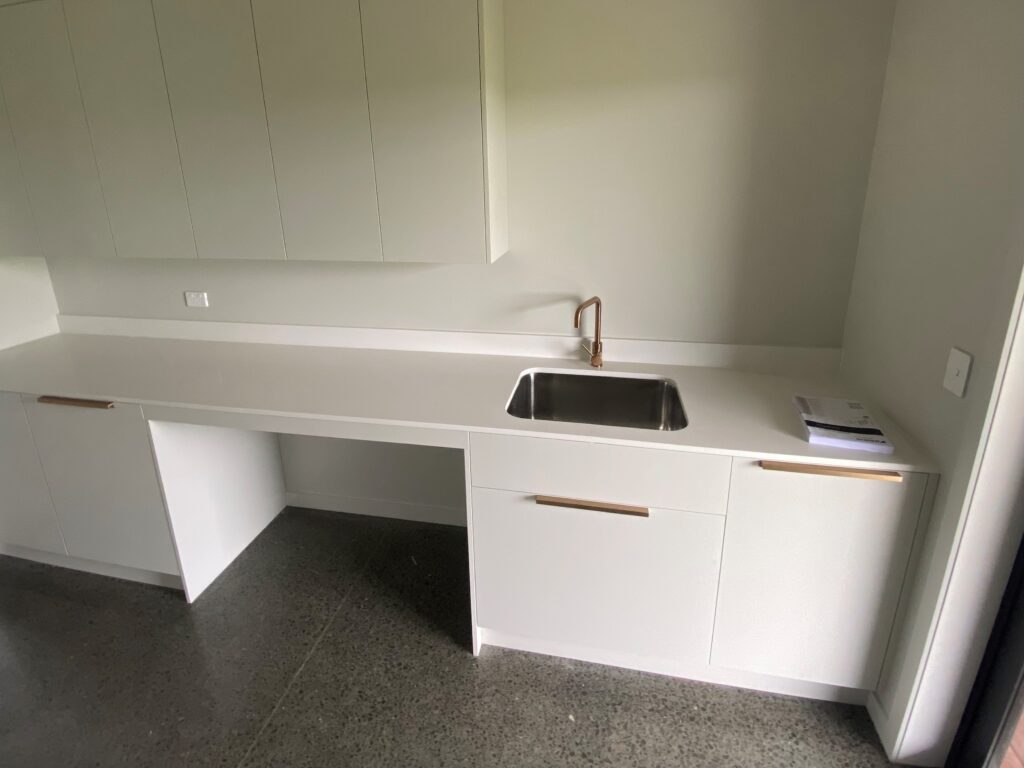 new laundry to fix leaks in wanganui