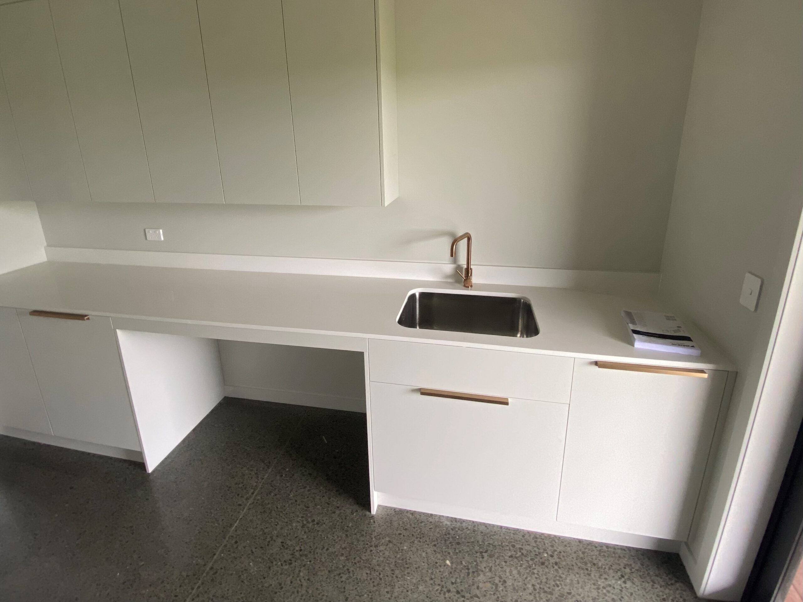 new laundry to fix leaks in wanganui
