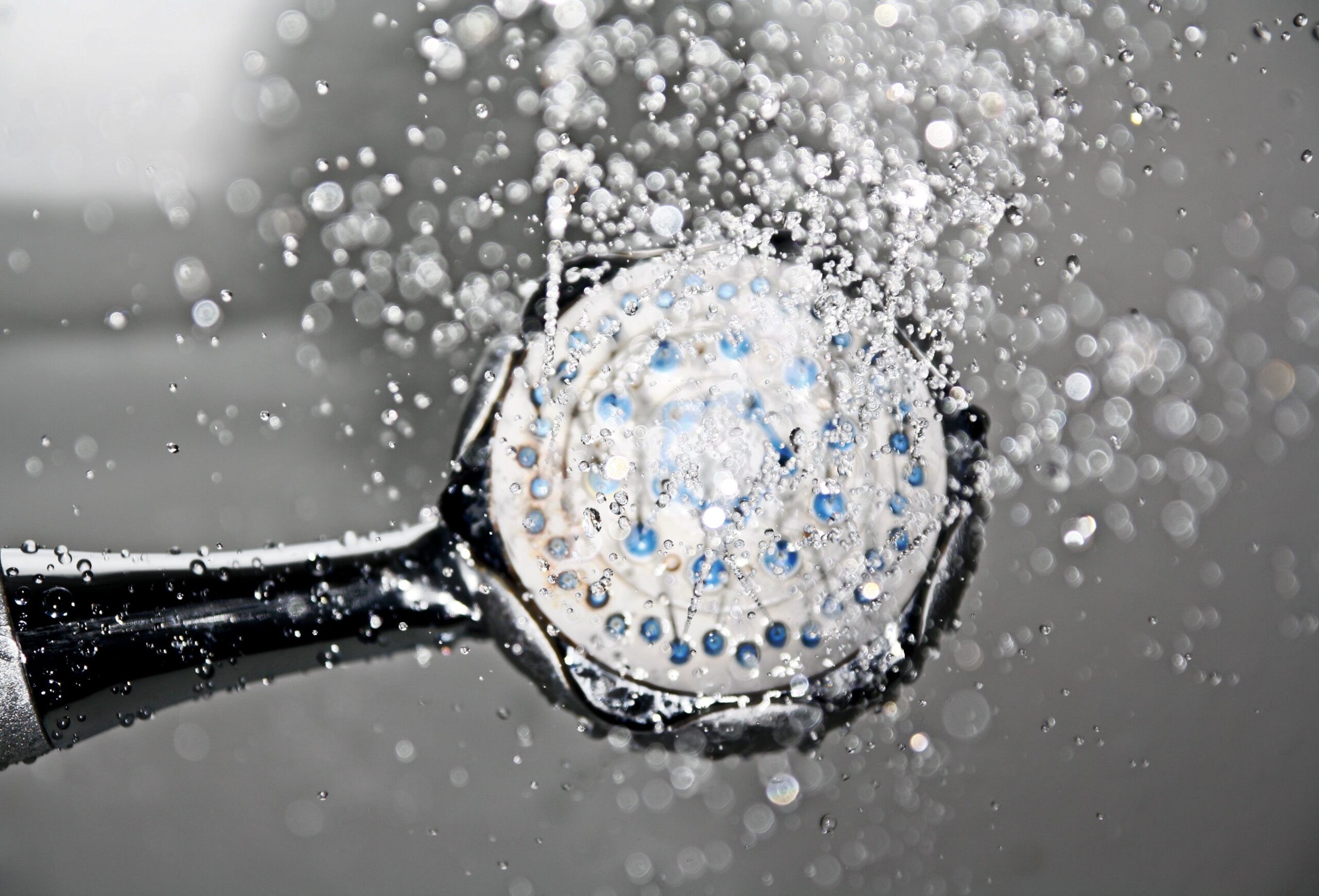 shower head releasing water